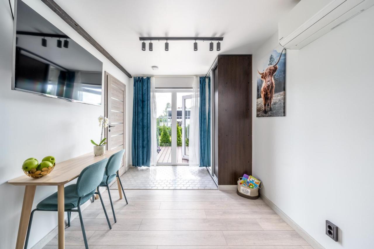 Family Garden House With Free Private Parking & Playground Villa Riga Exteriör bild